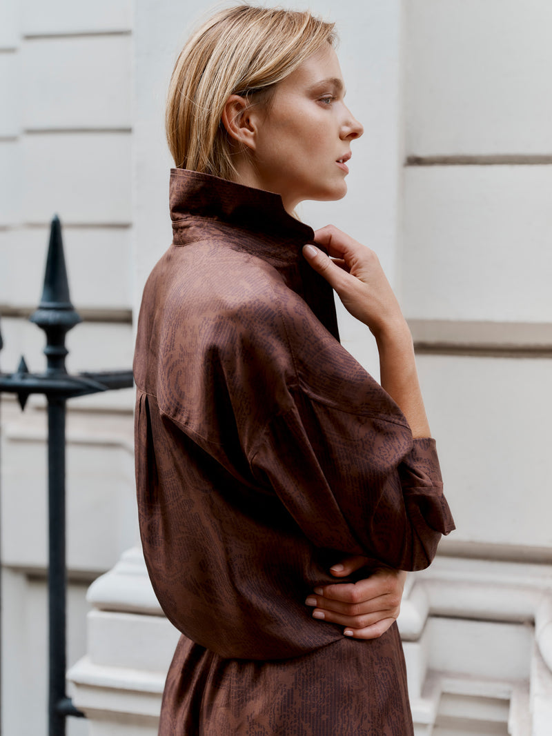 The Gallerist Shirt (Brown Paisley)